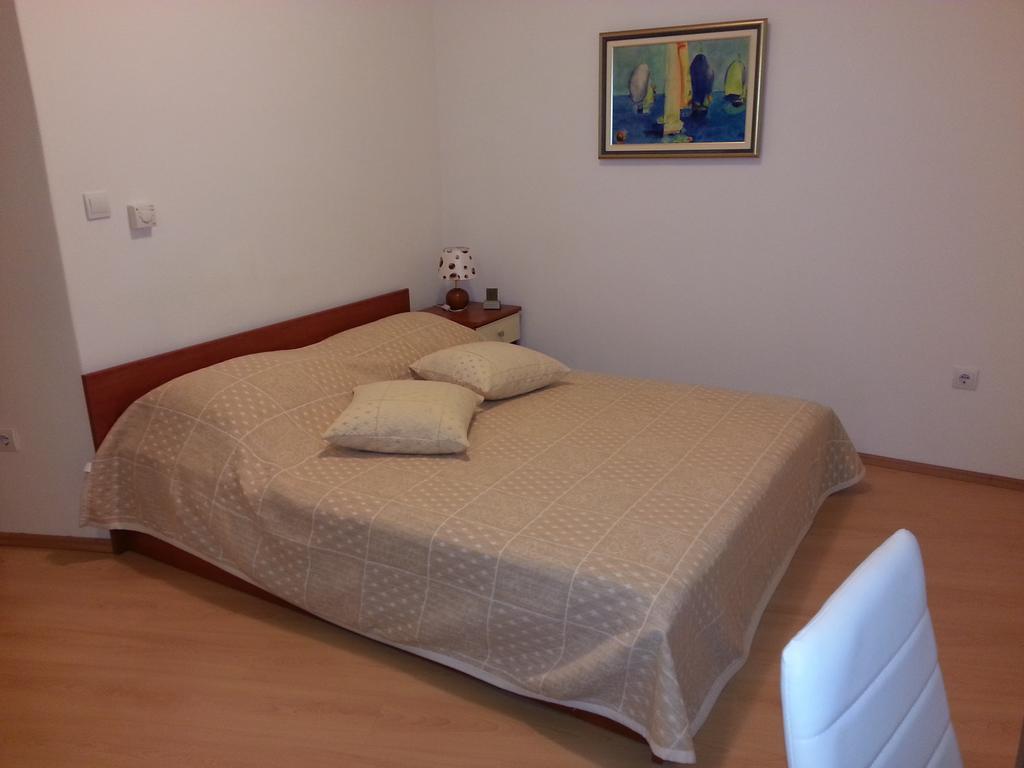 New Studio Apartments Trlaja Šibenik Szoba fotó