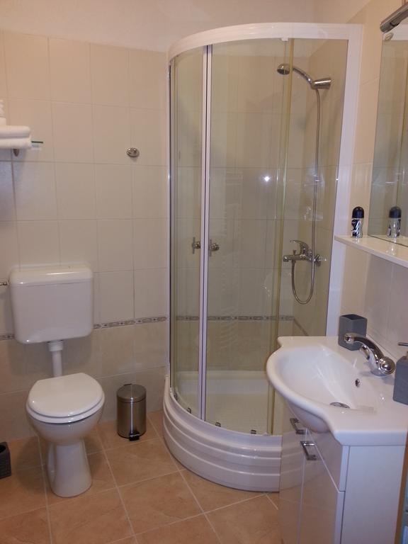 New Studio Apartments Trlaja Šibenik Szoba fotó